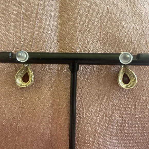 Genuine Garnet and 925 Sterling Silver - Picture 3 of 4